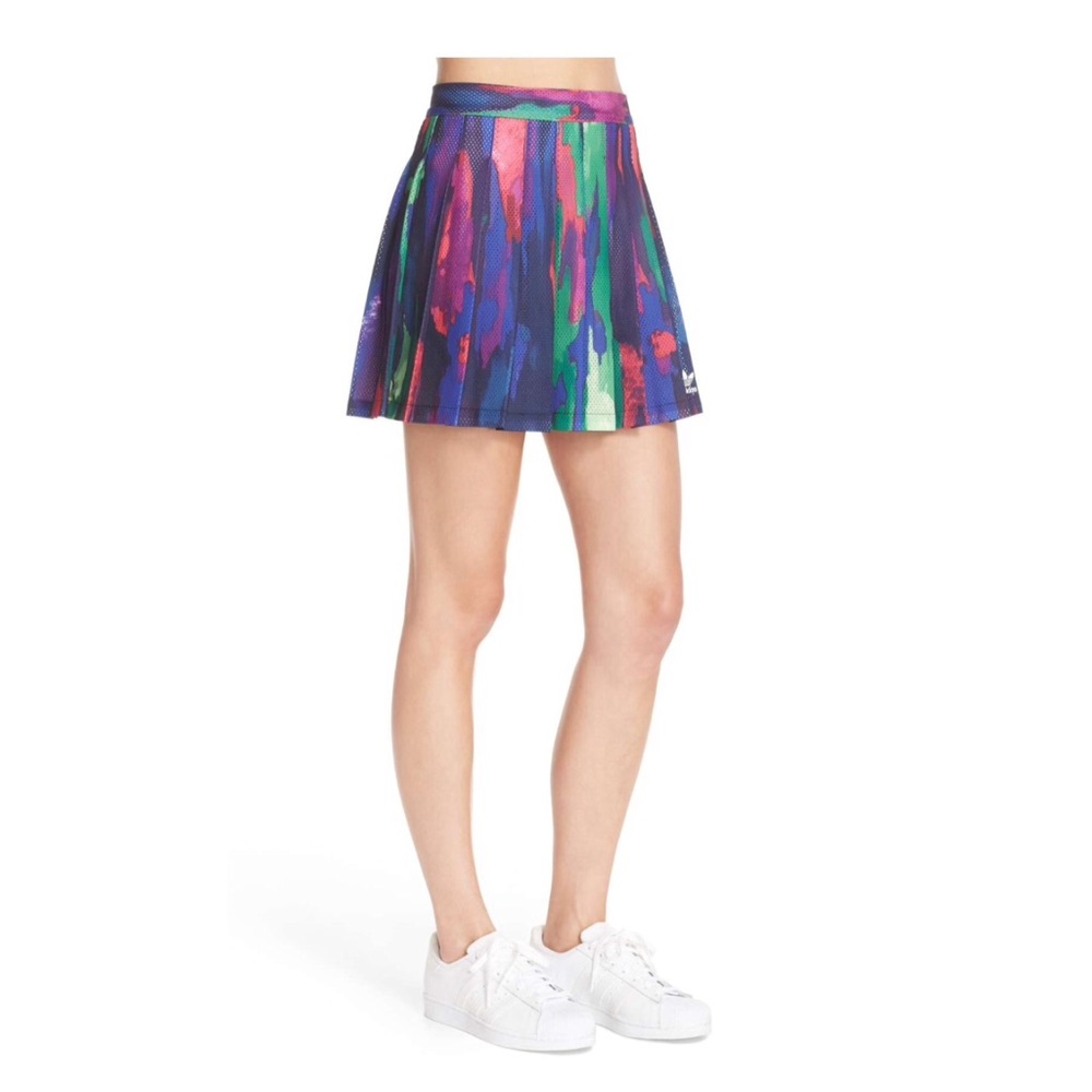 NEW Adidas x Pharrell Williams ‘Camo Tree’ Skirt - Picture 2 of 7
